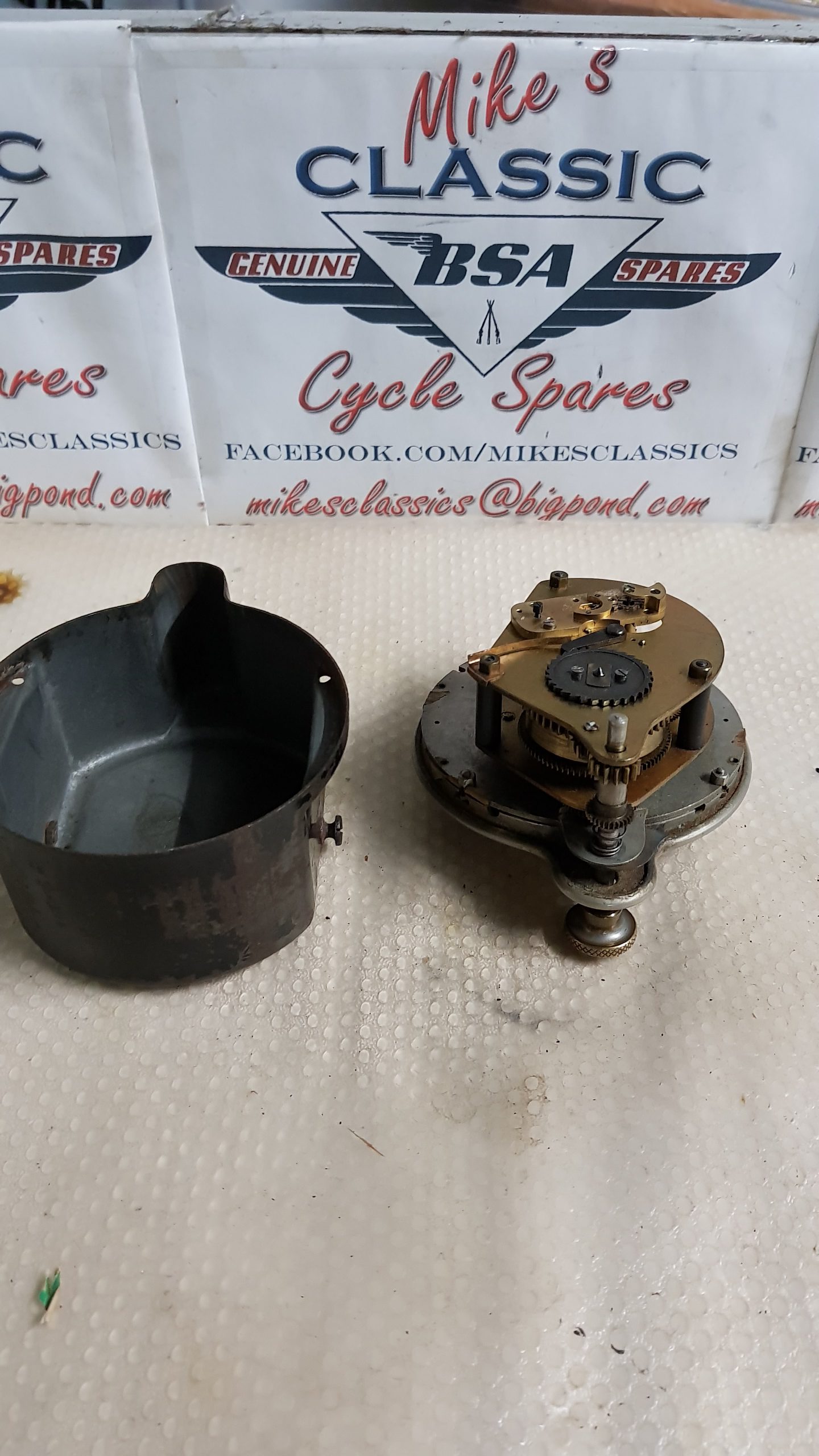**Vintage Smiths Car Clock with Front wind reconditioning repair needed ** Mikes Classic Cycle