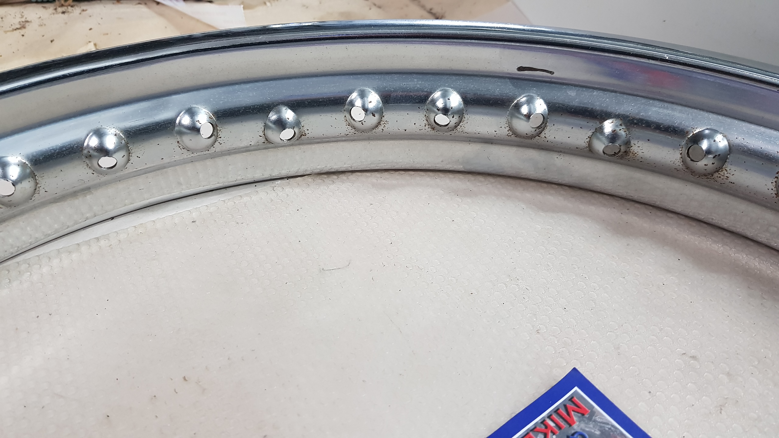 thumbnail image 2 of TRIUMPH BSA NORTON 18 Inch Wheel Rim Strip Strap For Bonneville Trophy Daytona 2 of 4